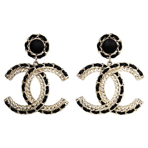 large chanel cc earrings